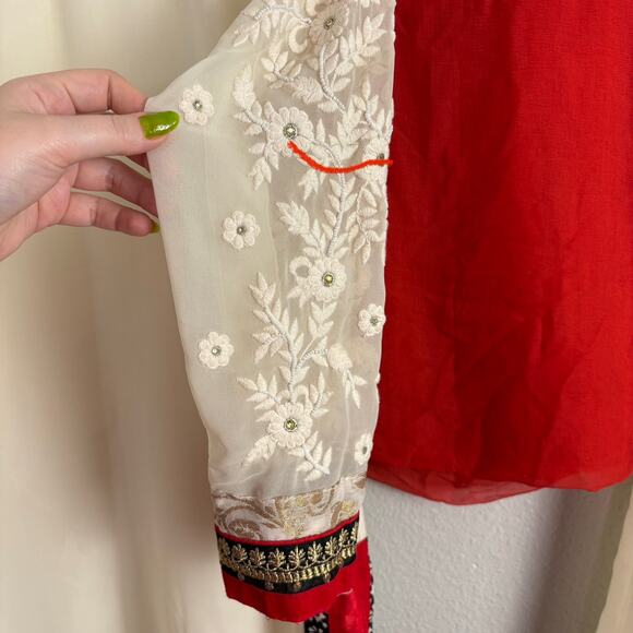 Approx S/M Cream White Red Kurta Set Top Pants & Dupatta Embellished Embroidered - Picture 8 of 16